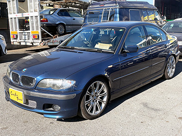 2003�N�@BMW318i M�X�|�[�cPKG �C���f�B�r�W���A��