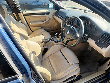 1983�N�@BMW318i M�X�|�[�cPKG �C���f�B�r�W���A��